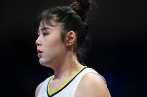 李月汝谈20分生涯新高：就是做好每一件小事情 感谢队友为我加油