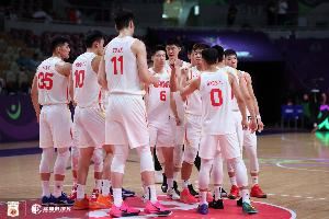 羊城晚报：时隔十年重返亚洲杯四强，团结是中国男篮最锋利的武器