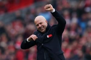 斯洛特：今天的比赛非常精彩刺激 基耶萨的进球实在美妙