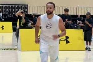 有好好练中文！库里中国行第一件事就是训练 “一二三”字正腔圆