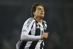 伊尔迪兹：我们之前在里尔就见识过戴维，他会给球队带来很大帮助