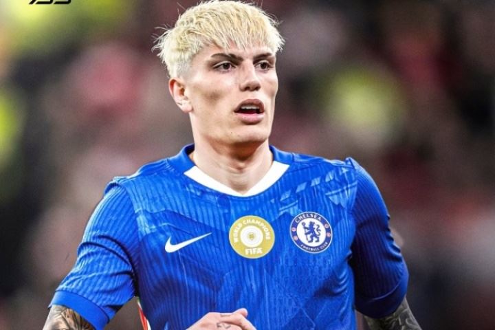 打大折！切尔西7月询价加纳乔曼联标价7000万镑，最终4000万成交