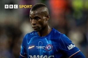 记者：我认为杰克逊被严重低估了，去到拜仁后他还可以向凯恩学习