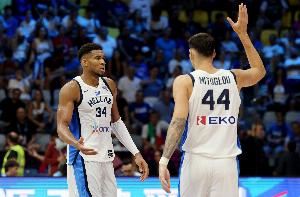 挺进四强！米托格卢：我们还有两场硬仗要打 必须保持低调专注