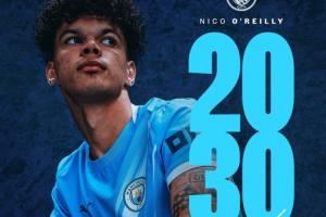 官方：曼城与20岁中场奥赖利续约至2030年