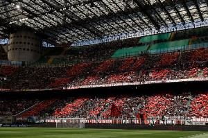 米体：米兰新球场将重现圣西罗的设计，看台的倾斜角度达到37度