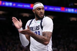 揭幕战对阵马刺！队记：加福德降为小概率出战 埃克萨姆缺阵