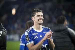 上演国家队首秀,帕尼切利:就像做梦一样,我请求梅西和我合影了